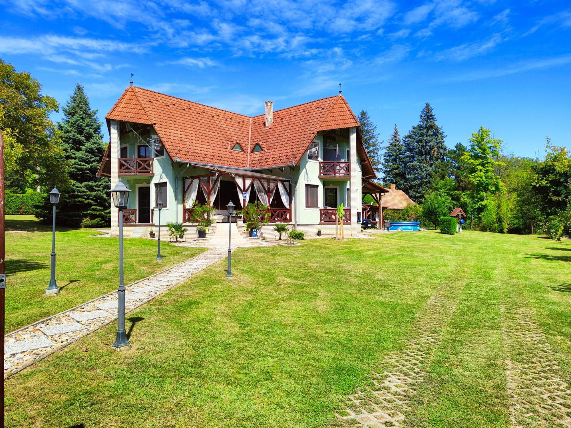 Balaton Garden Appartamento *